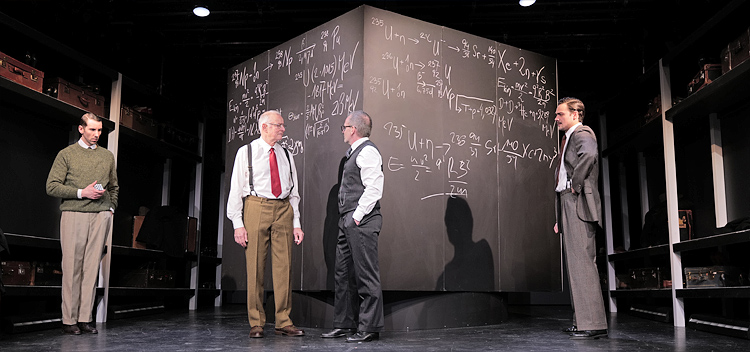 Claus Tröger: MANHATTAN PROJECT