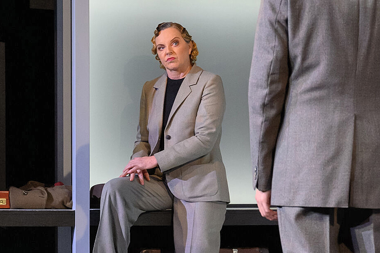 Claus Tröger: MANHATTAN PROJECT